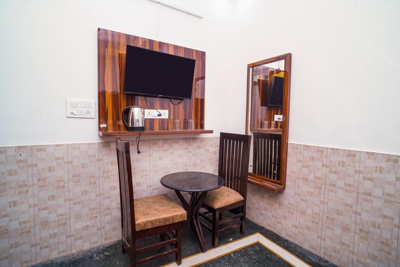 Golden Residency Hotel New Delhi Eksteriør billede