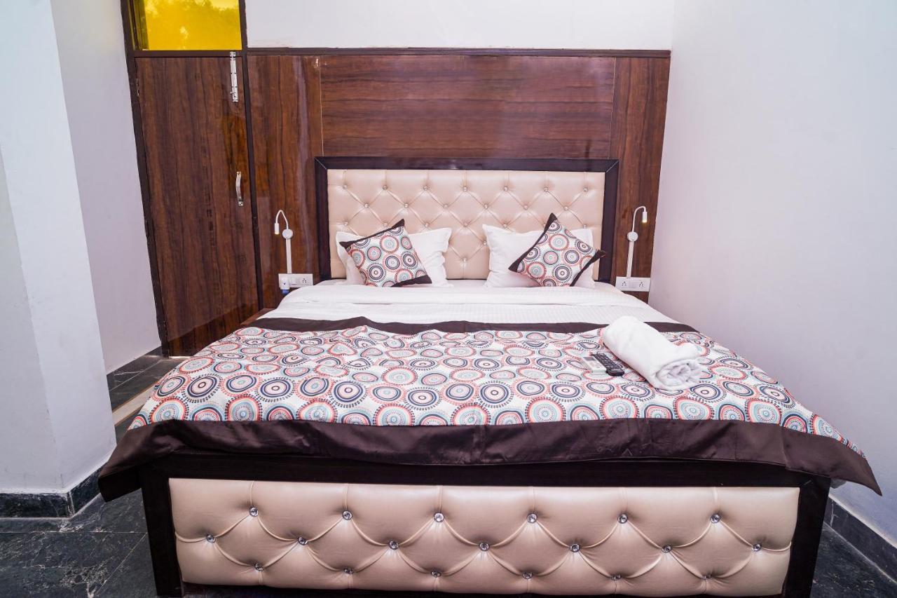 Golden Residency Hotel New Delhi Eksteriør billede