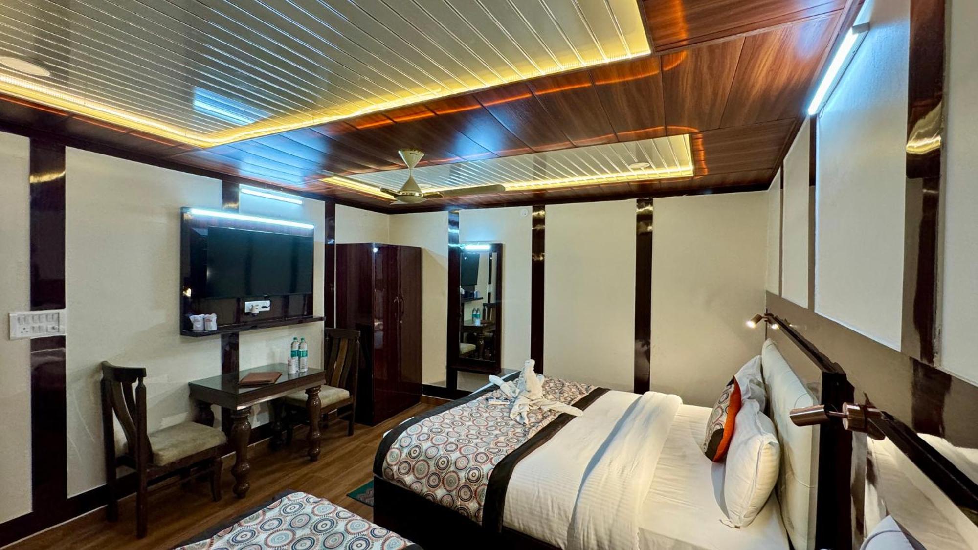 Golden Residency Hotel New Delhi Eksteriør billede