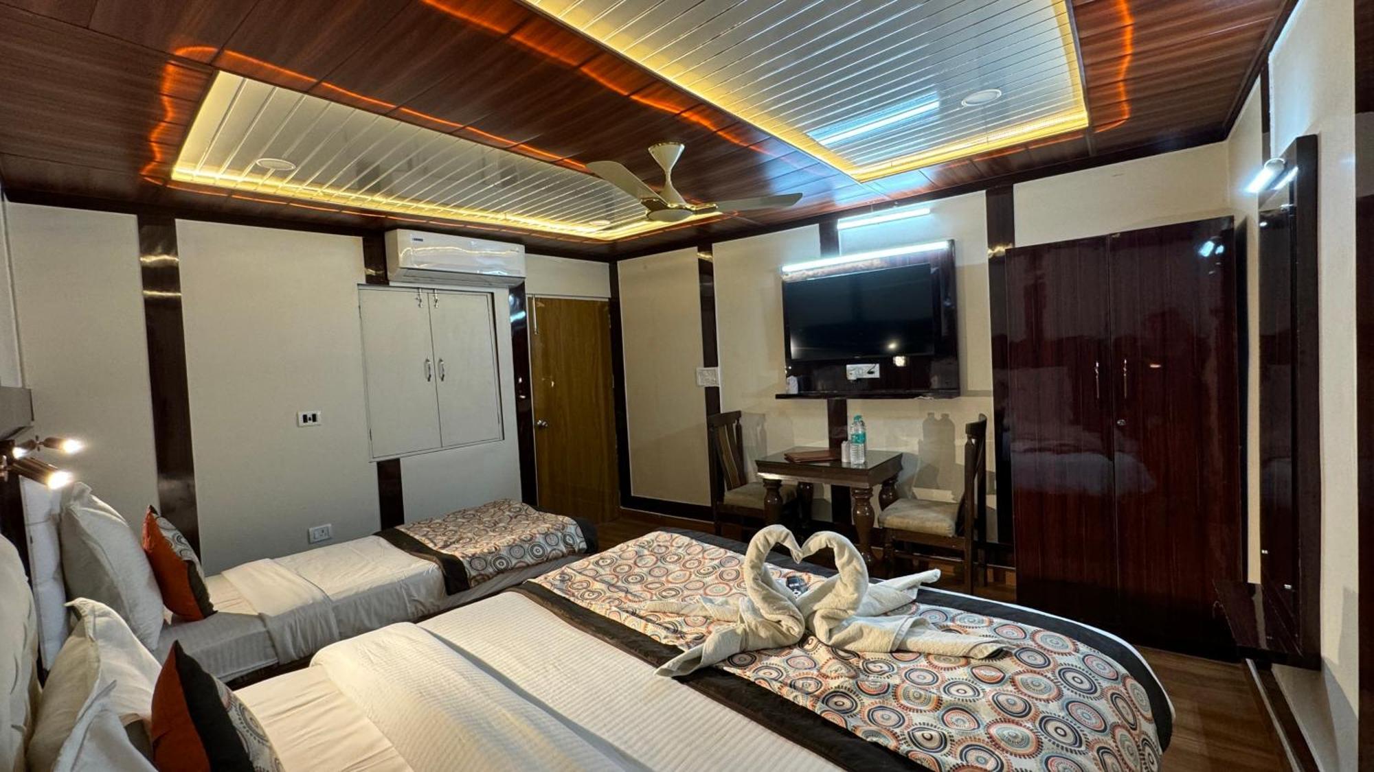 Golden Residency Hotel New Delhi Eksteriør billede